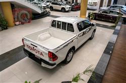 تويوتا هايلوكس